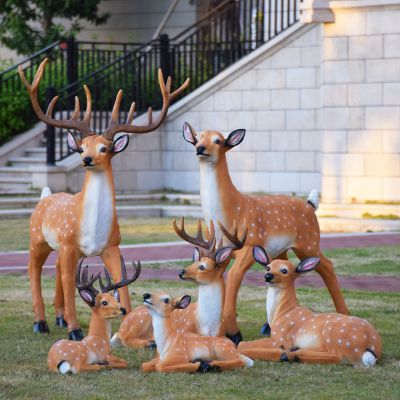 公園景區(qū)玻璃鋼一群鹿雕塑