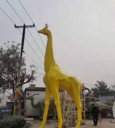 玻璃鋼幾何鹿雕塑不銹鋼切面鹿動物卡通園林落地大型擺件