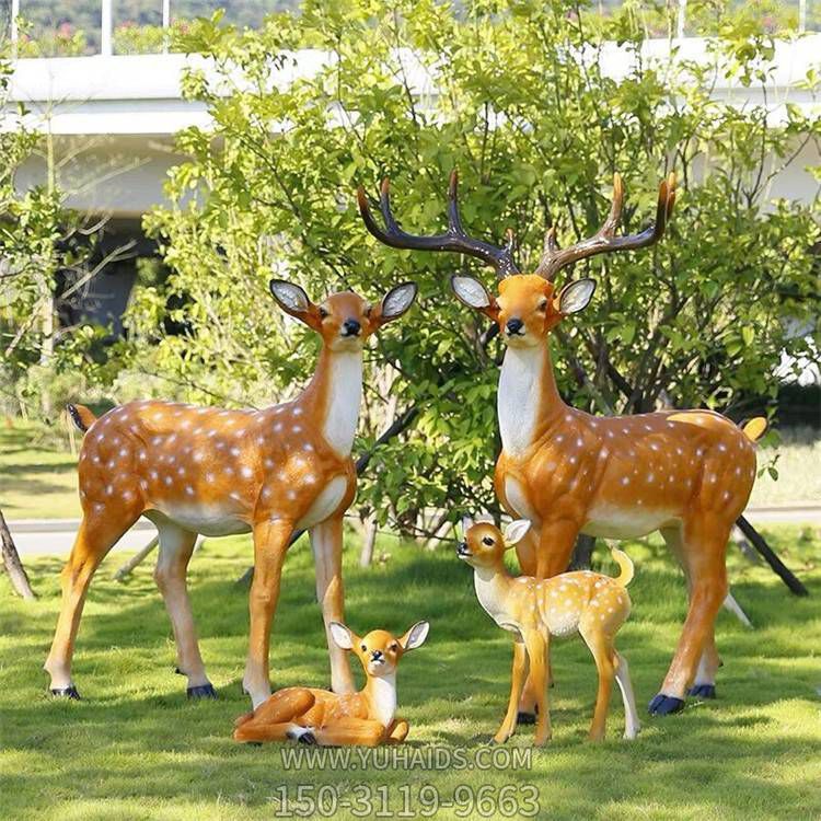 玻璃鋼仿真動物景觀梅花鹿雕塑