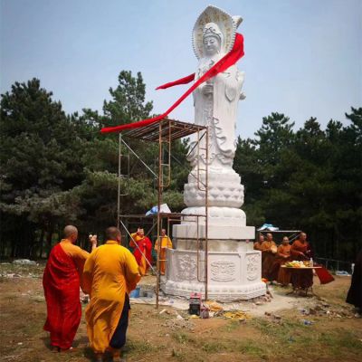 大理石石雕景區(qū)大型觀音雕塑